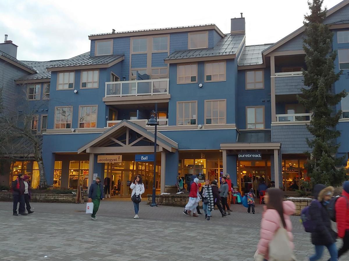 Tyndalstone Lodge 3 Bedroom In The Heart Of Village North 惠斯勒 外观 照片